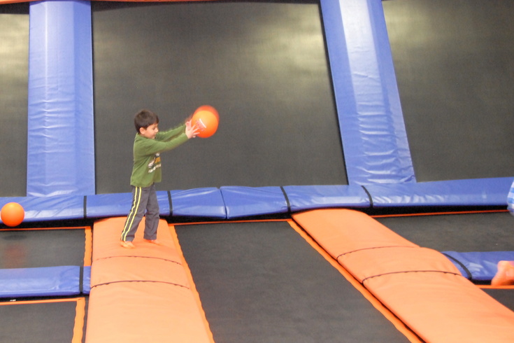 trampoline dodgeball
