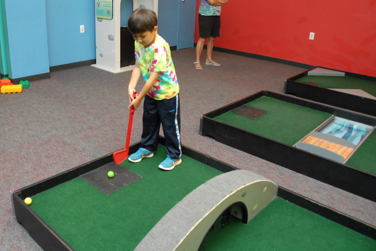 minigolf at the building for kids